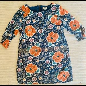 Flower print Old Navy dress, not stretchy, silky material